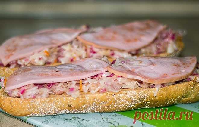 Бутерброды с квашеной капустой и колбасой, рецепт с фото и видео — Вкусо.ру
