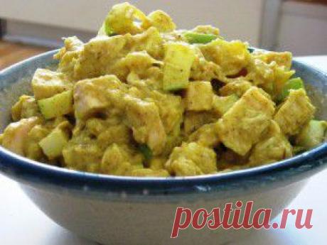 Салат куриный с манго и кедровыми орешками | vkusnyymir