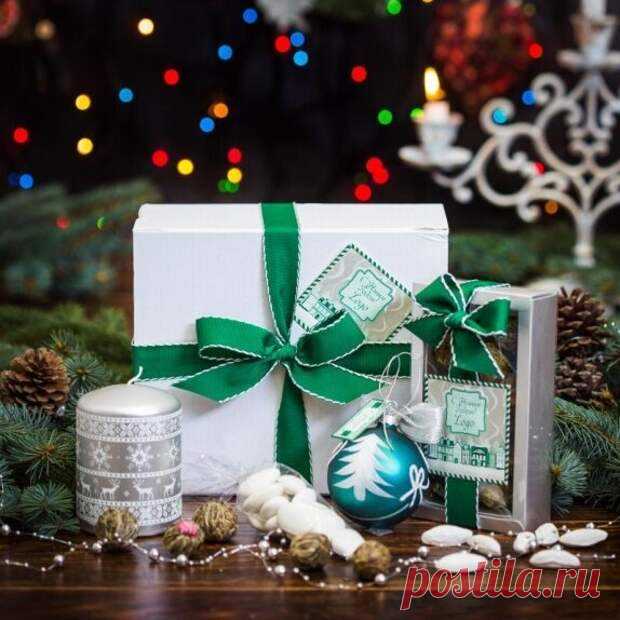 Нумерология: что подарить к Новому 2021 году. - медиаплатформа МирТесен В преддверии новогодних праздников многих интересует один и тот же вопрос, что подарить к Новому 2021 году, чтобы, во-первых, порадовать близких и родных, во-вторых, преподнести настоящий сюрприз, ну а в-третьих, не обидеть и хозяина следующего года – Быка, ориентируясь на его предпочтения. А он