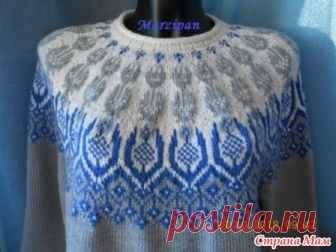 . Джемпер с круглой жаккардовой кокеткой Frost Icy Flowers (Ледяные цветы) Дизайнер Ярослава Рудь. Пряжа: Слонимская п/ш 1400м/100г в 6 нитей 3-х цветов. Цвет серый: Кукушка и Перламутр. Цвет белый: Снежок. Цвет синий: Гжель.