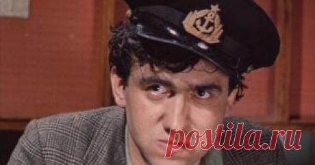 Кто заставил Садальского шепелявить Во время съёмок «Место встречи изменить нельзя» режиссёру Говорухину пришлось оставить съемочную площадку.