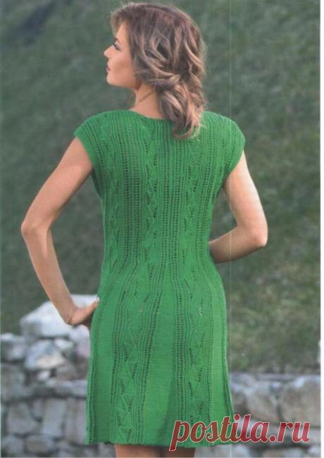 Green knitted dress free pattern