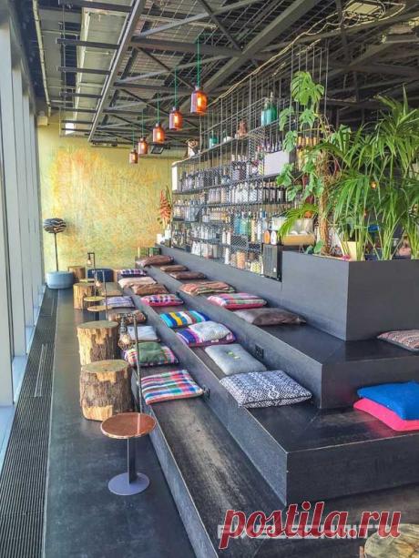 25hours Hotel Bikini Berlin - dschungelfeeling варежка в городе Де Monkey Bar im 25hours Hotel бикини Берлин