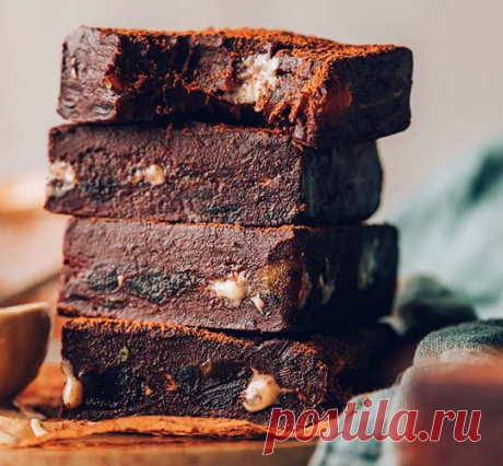 Шоколадные батончики с финиками и тахини, рецепт на SdelajTort.ru Веганские шоколадные батончики без выпечки, с тахини и финиками! Простой рецепт всего из 6 ингредиентов!