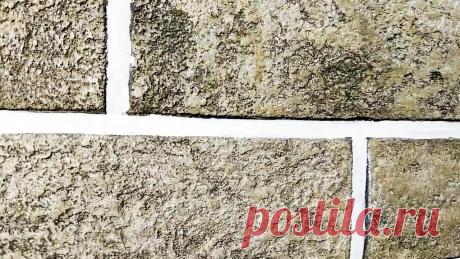 Копеечная имитация кирпичной кладки своими руками Возле камина, на стене балкона или в коридоре отлично смотрится декоративная кирпичная кладка. Обычно ее делают просто из гипсовой плитки, но есть и более дешевый способ. Рассмотрим, как сымитировать кирпичную кладку плиточным клеем. Материалы: Плиточный клей; малярный скотч 19 мм; грунтовка