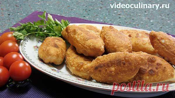 Жареные пирожки с картошкой из пирожкового теста - Видеокулинария.рф - видео-рецепты Бабушки Эммы