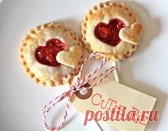 ПИРОЖКИ НА ПАЛОЧКЕ 