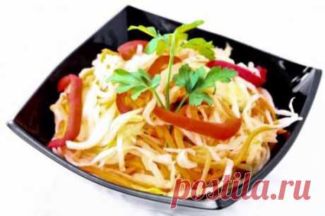 Постный салат с капустой, морковью и редькой по-корейски / Простые рецепты