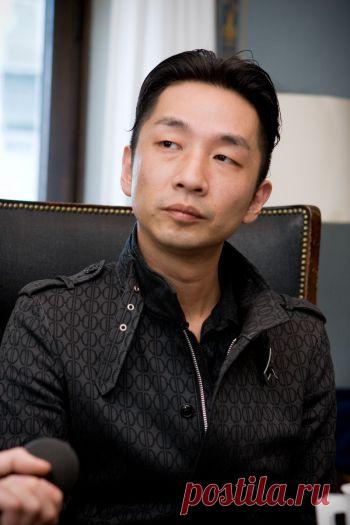 «Akira Yamaoka» 120 700 песен слушать онлайн или скачать mp3 + биография + 25 072 видео-ролика: Акира Ямаока — японский композитор, мультиинструменталист, автор музыки большинства видеоигр компании Konami