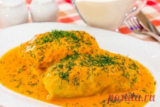 Очень вкусные голубцы в томатном соусе - объедение!