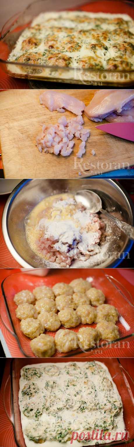 сочные куриные тефтели в соусе.