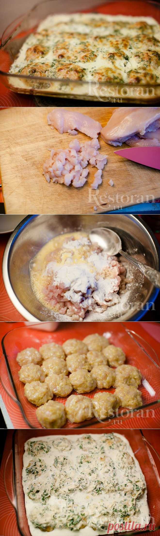 сочные куриные тефтели в соусе.
