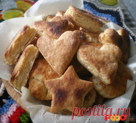 Слоеное печенье на майонезе с сыром - Кулинарные рецепты на Food.ua