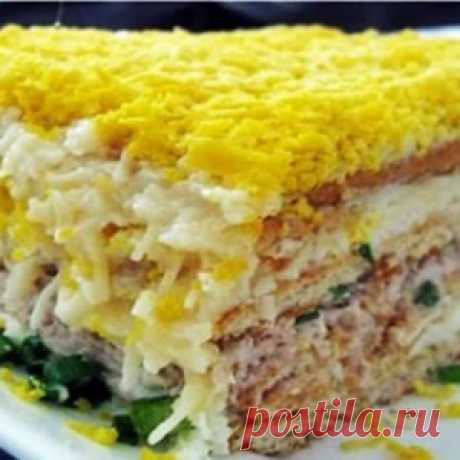 До неприличия вкусный торт-салат закусочный. Очень рекомендую!