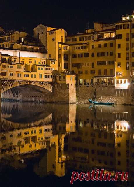 Ponte Vecchio and Arno River at Night - Florence, Tuscany, Italy