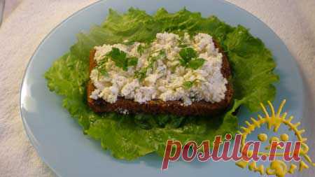 Кулинарный блокнотик для дочери - Закуска из яиц и молочных продуктов -  Закуска творожная с чесноком