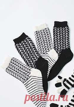 Black and White Chevron Socks Knitting Pattern | FaveCrafts.com