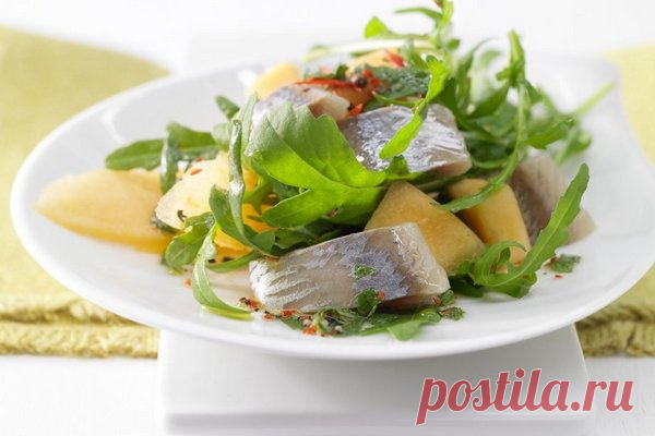 5 самых вкусных салатов на Новый год 2020 - Рашпиль