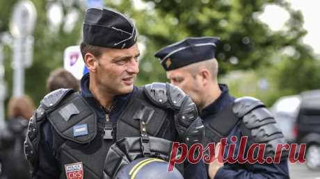 Во Франции во время взрыва у синагоги в ней находились пять человек
