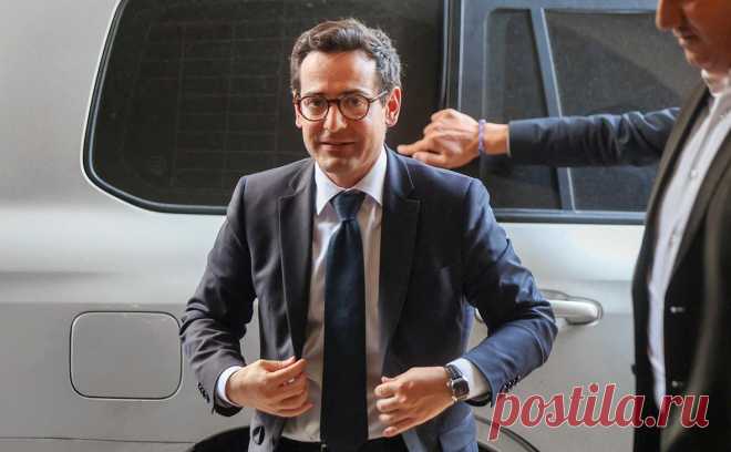 Глава МИД Франции призвал к стандартизации систем вооружения в Европе. Европе необходима стандартизация систем вооружения, военная техника должна быть доступна для всех европейских государств в равной мере, заявил министр иностранных дел Франции Стефан Сежурне в интервью немецкой газете Die Welt.