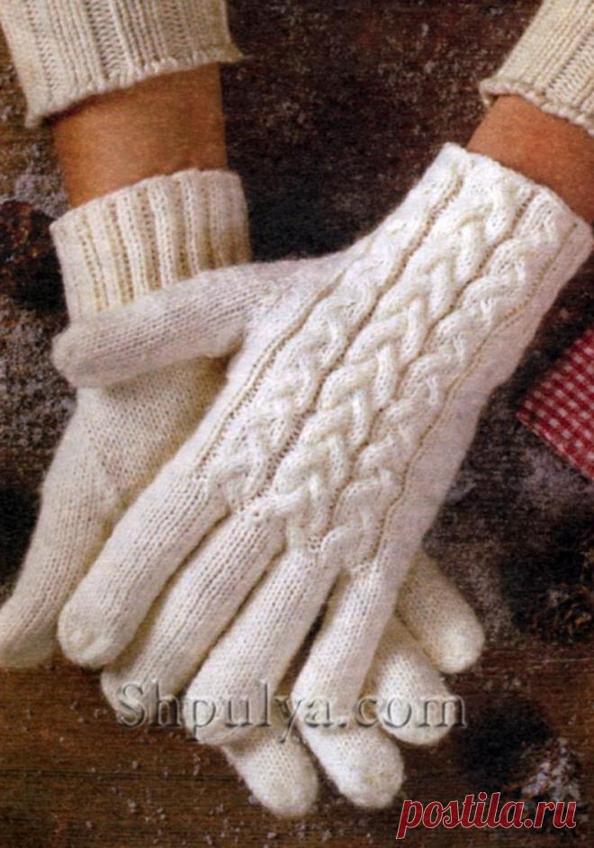 Перчатки с узором 