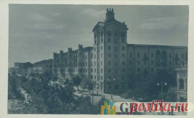 Волгоград, Россия - Рабоче-крестьянская улица - 1950-е годы - г3885 | GRADY.ru