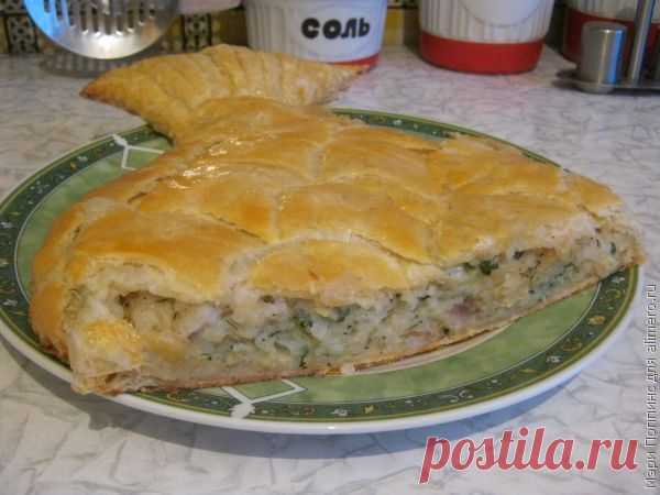 Слоеный пирог с рыбой / Рецепты с фото