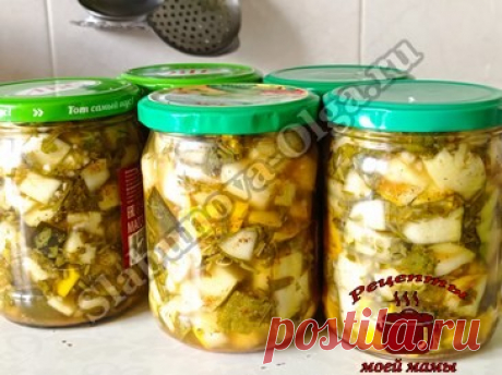 Маринованные кабачки на зиму, как шашлычки Дорогие читатели! Спешите узнать новый рецепт!!! Маринованные кабачки на зиму, как шашлычки. Хрустящие и вкусные кабачки с ароматом шашлыка, идеальная закуска, даже на праздничный стол. ИНГРЕДИЕНТЫ: 2 кг кабачков 1 головка чеснока зелень (укроп, петрушка…) 1 ст. ложка приправы для шашлыка 1 ч. ложка черного молотого перца 100 мл уксуса 100 г сахара 50 г …