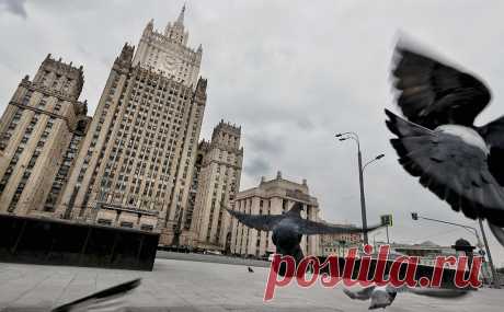 МИД призвал США и Корею не «раскачивать ситуацию» ядерным планированием. Соглашение США и Южной Кореи о совместном планировании применения ядерного оружия негативно повлияет на региональную безопасность и глобальную стабильность.