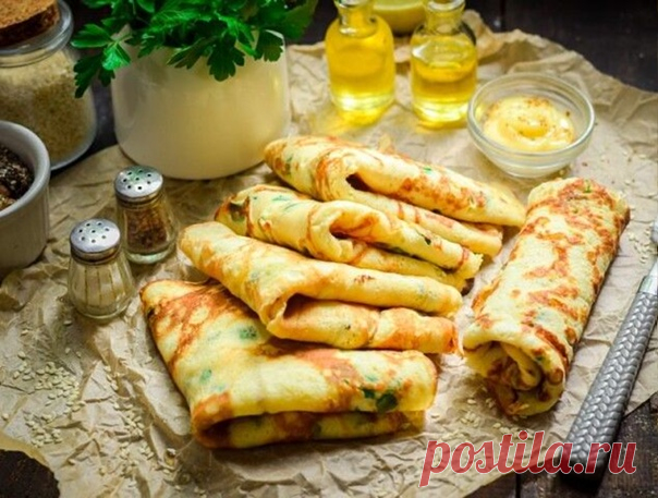 КАРТОФЕЛЬНЫЕ БЛИНЫ С СЫРОМ

Такое кушанье сможет сделать даже дилетант. Приготовление картофельных блинов с сыром отличается простотой и легкостью. Но внешний вид угощения и вкусовые качества впечатляют.

Ингредиенты:

Картофель — 150 г
Картофельный отвар — 70 мл
Молоко — 200 мл
Сыр — 80 г
Зеленый лук — 30 г
Мука пшеничная — 4–5 ст. л.
Масло растительное — 2 ст. л.
Разрыхлитель теста — 0,5 ч. л.
Куриные яйца — 2 шт.
Соль — 1 щепотка
Сахар — 1 щепотка

Приготовление:

1. Ва...