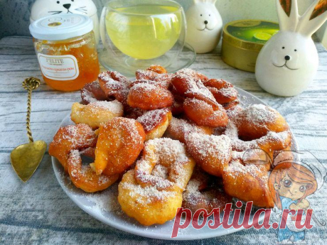 Хрустящий и пышный хворост без яиц и без водки. Рецепт на кефире Простая домашняя выпечка на быструю руку. Готовим хворост без яиц и без водки на кефире, который можно заменить на йогурт, ряженку или простоквашу.