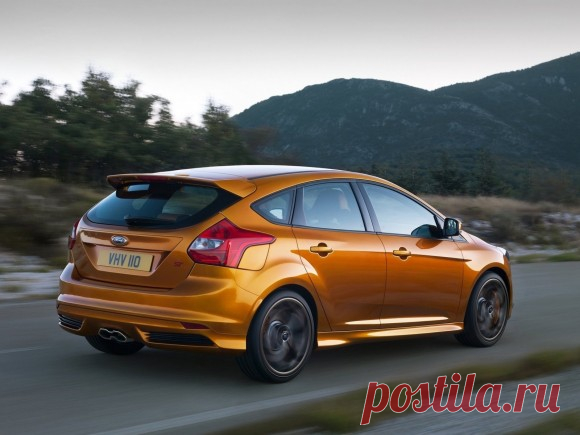 Обзор Ford Focus ST 2012