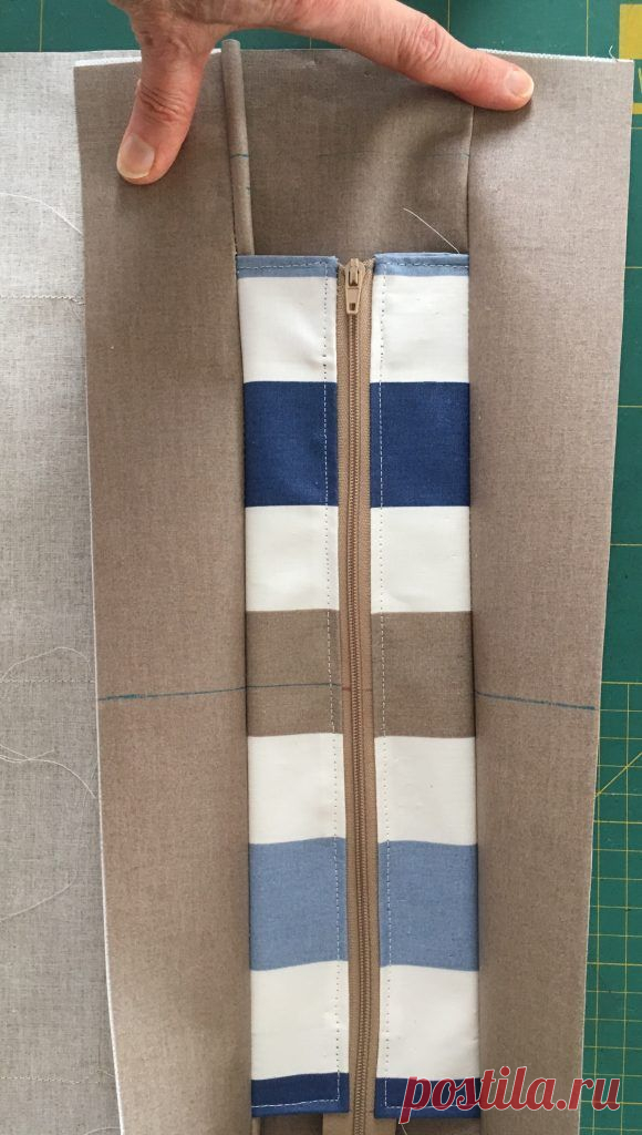 99470097 Deauville gestreifte zweifarbige Tasche mit Reißverschluss Octavie in Paris | Taschen nähen, Handtasche nähen schnittmuster und Laptoptasche nähen | www.маркетинг-онлайн.xyz