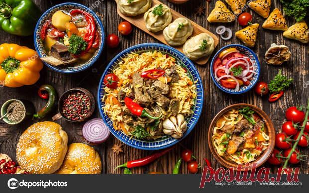 (37) Кухни мира: казахское меню на весь день - Будет вкусно - 14 июня - 43581123970 - Медиаплатформа МирТесен Казахская кухня богата оригинальными блюдами из разных ингредиентов порой в самых неожиданных сочетаниях. Первые и вторые блюда, как правило, очень сытные благодаря обилию мясных продуктов с большим содержанием жира. Еще одна кулинарная 