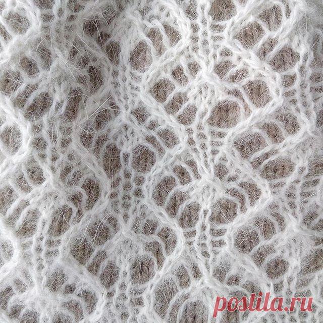 Я решила и здесь написать комментарии, как вязала шапку 