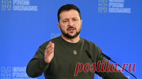 Журналист Time: Запад призывал Зеленского покинуть Украину перед началом СВО. Западные политики призывали Владимира Зеленского не возвращаться на Украину 19 февраля 2022 года после выступления в Мюнхене. Об этом сообщил корреспондент журнала Time Саймон Шустер. Читать далее