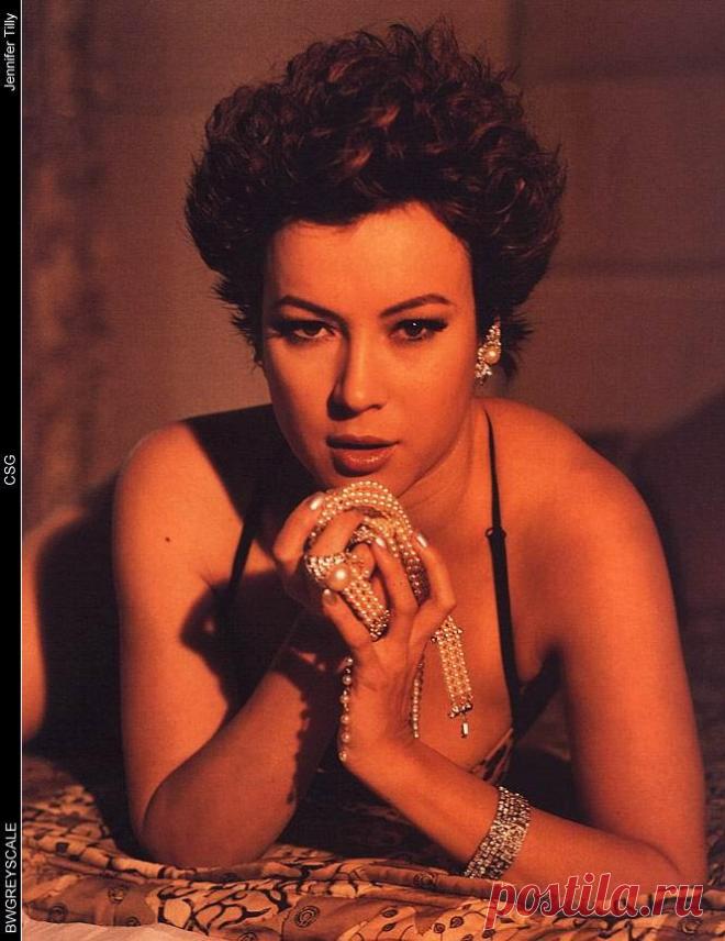 Дженнифер Тилли, 16 сентября, 1958