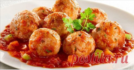 Постное блюдо: рисовые тефтели с грибами