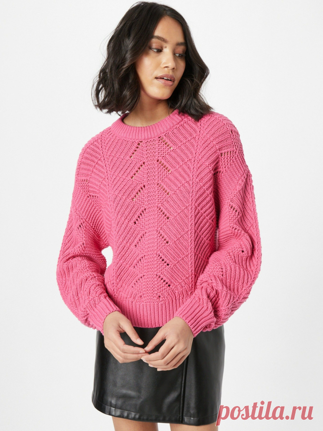 Джемпер яркого розового цвета, с интересным и неизбитым узором (схема узора)