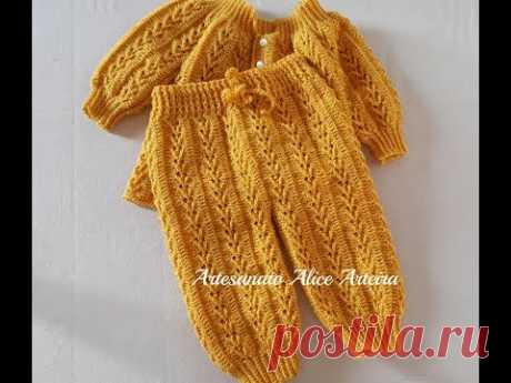CALÇA DE CROCHÊ TECIDA NA VERTICAL