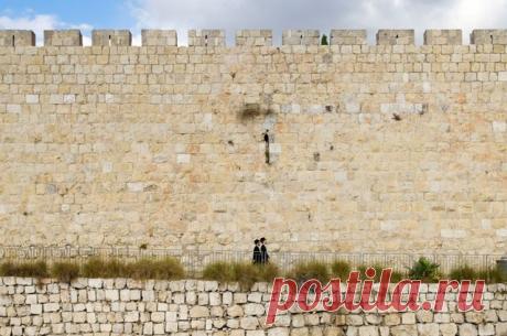 Земля Обетованная: история Израиля в интерактивном таймлайне 14 мая 1948 года было объявлено о создании Государства Израиль. АиФ.ru с помощью мультимедийных средств попытался вспомнить основные вехи непростой истории этой непростой страны.