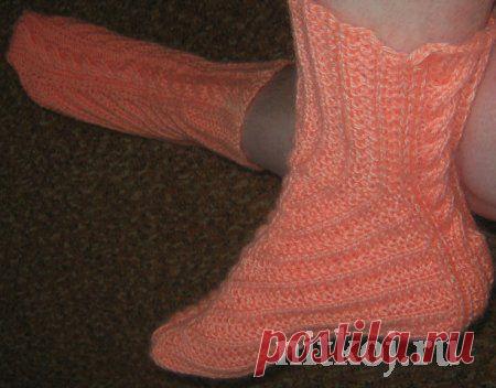 Вязаные носки бумеранг » Ниткой - вязаные вещи для вашего дома, вязание крючком, вязание спицами, схемы вязания
