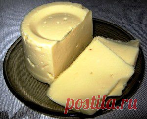 Как приготовить домашний плавленый сыр :)