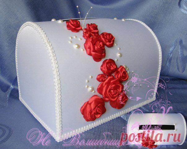 Сундучок для денег и открыток на свадьбу своими руками.