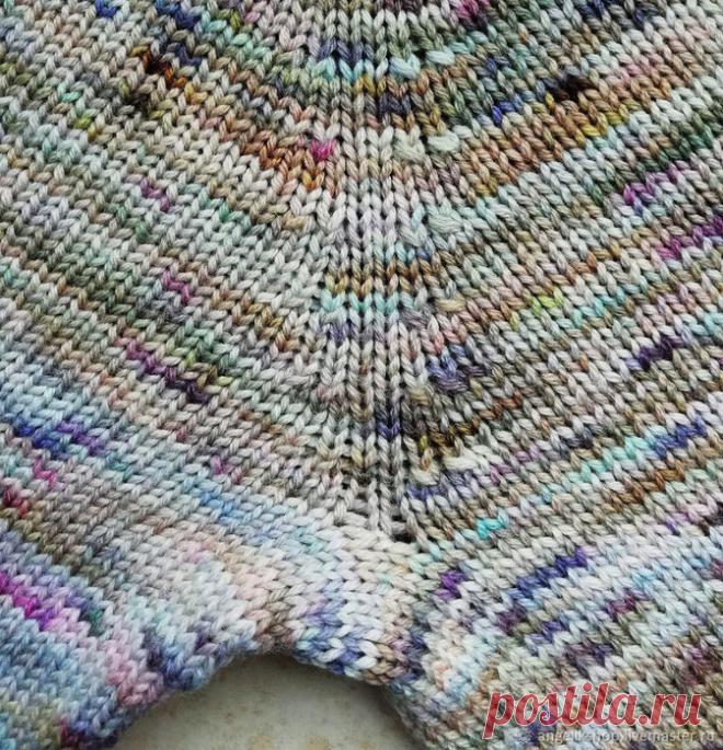 [Вязание] Реглан снизу спицами. Анатомическая посадка рукава. Мастер-класс