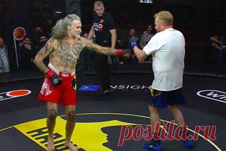 Союз MMA России решил бороться с фрик-боями с помощью прокуратуры. Глава Союза MMA России Радмир Габдуллин поделился мнением относительно популярности в стране боев с участием знаменитостей. «Эти фрик-бои не развивают смешанные единоборства (MMA), а только позорят спорт. Мы не поддерживаем эти начинания и считаем, что они дискредитируют MMA», — убежден Габдуллин.