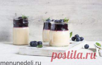 Гречневая панна котта с ягодами / Меню недели