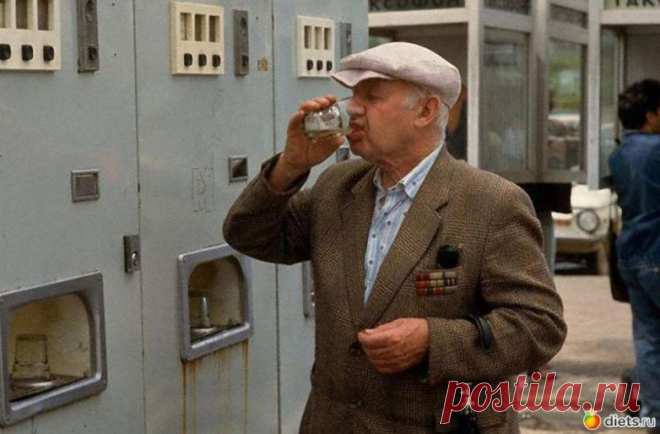 Автомат с газированной водой / Назад в СССР / Back in USSR