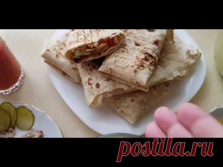 Постный стол. Мурцовка,лаваш,суп и каша. Без масла.