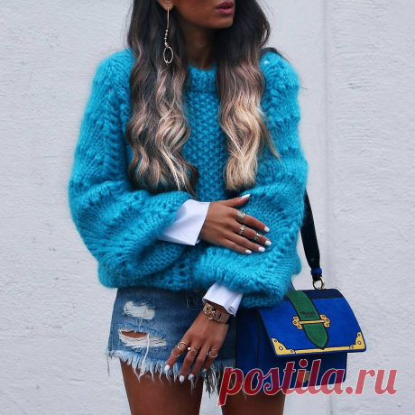Коллекция вязаных свитеров осени 2017